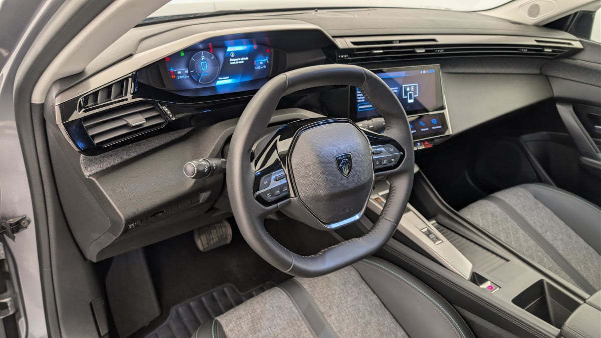 Peugeot 408 - Image 15