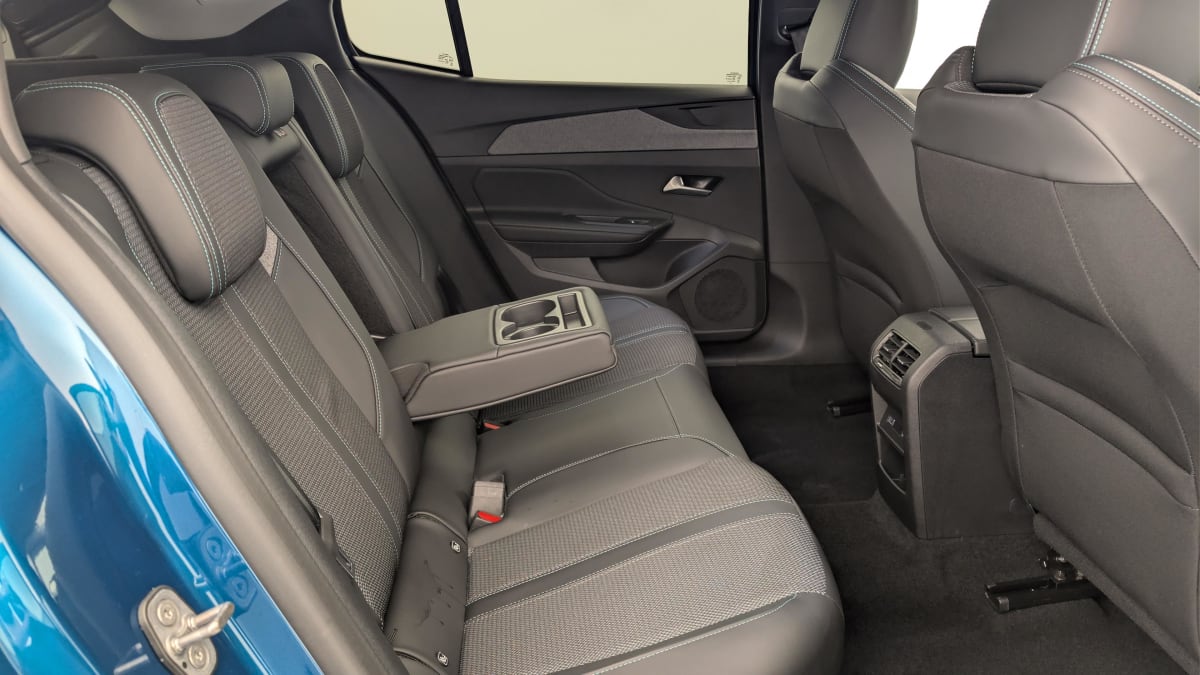 Peugeot 408 - Image 10