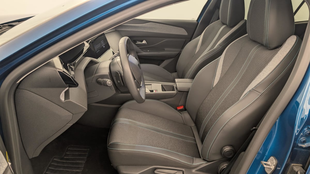 Peugeot 408 - Image 16