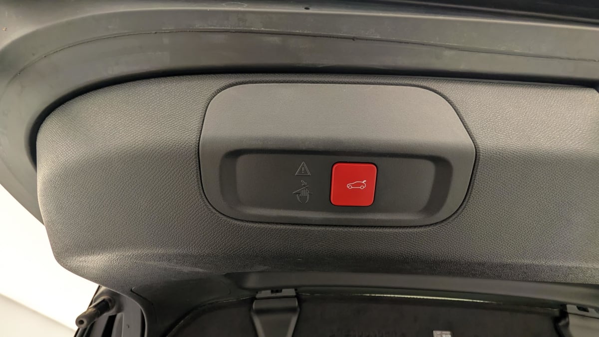 Peugeot 408 - Image 21
