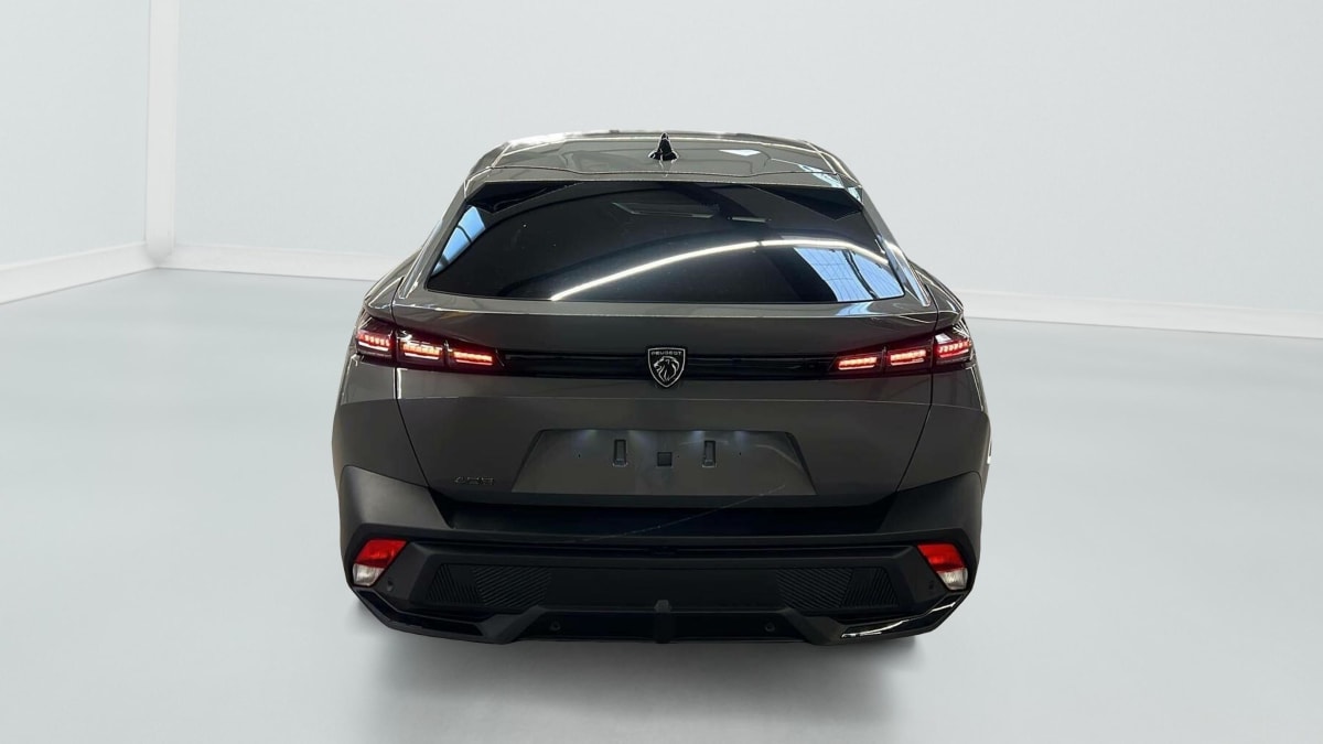 Peugeot 408 - Image 5