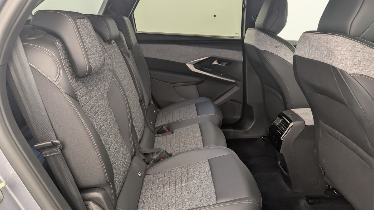 Peugeot 5008 - Image 10