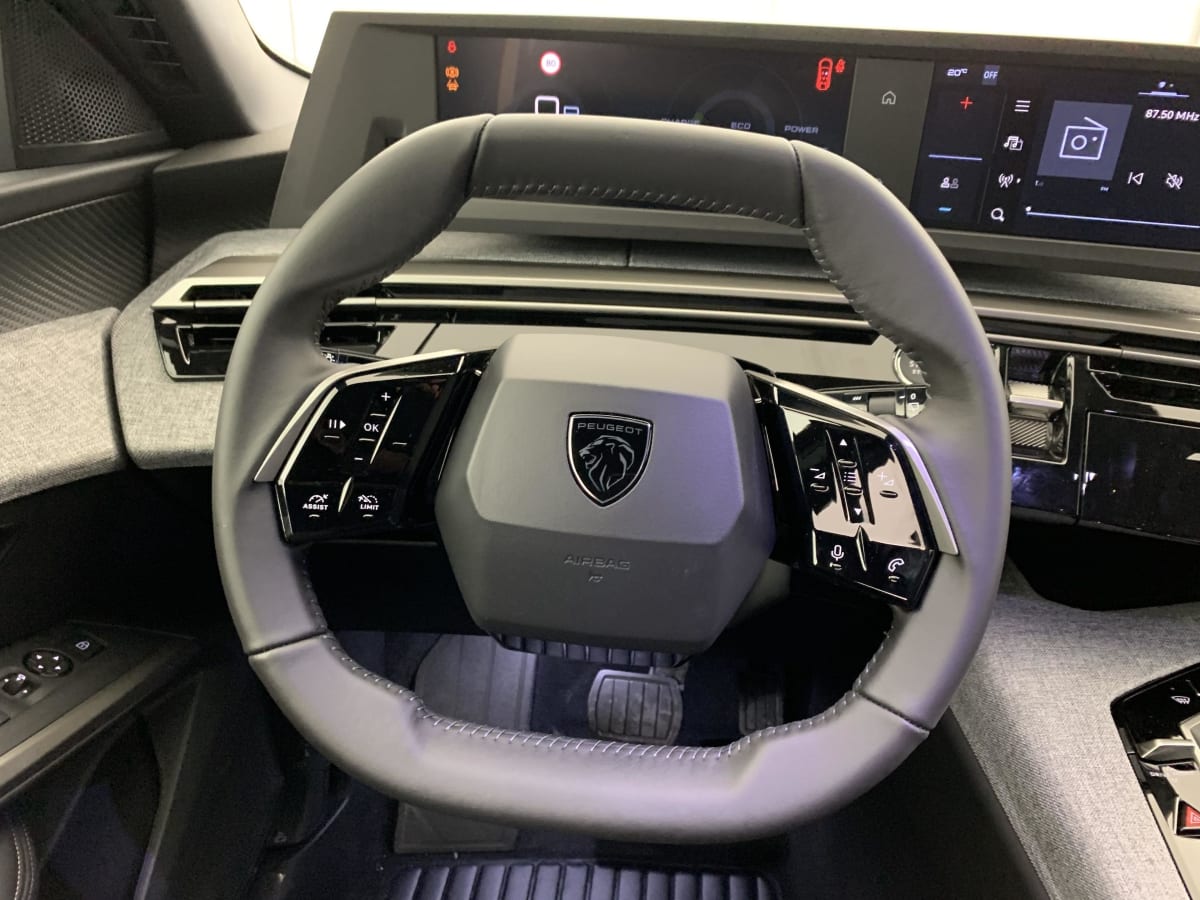 Peugeot 5008 - Image 16