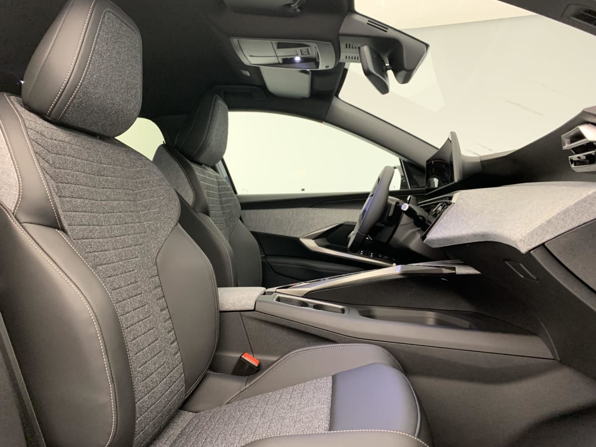 Peugeot 5008 - Image 9