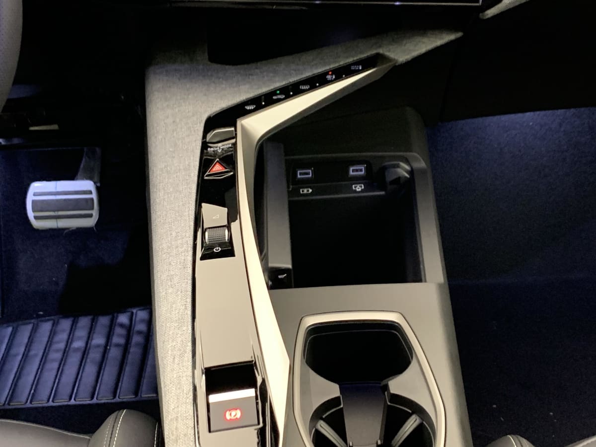 Peugeot 5008 - Image 44