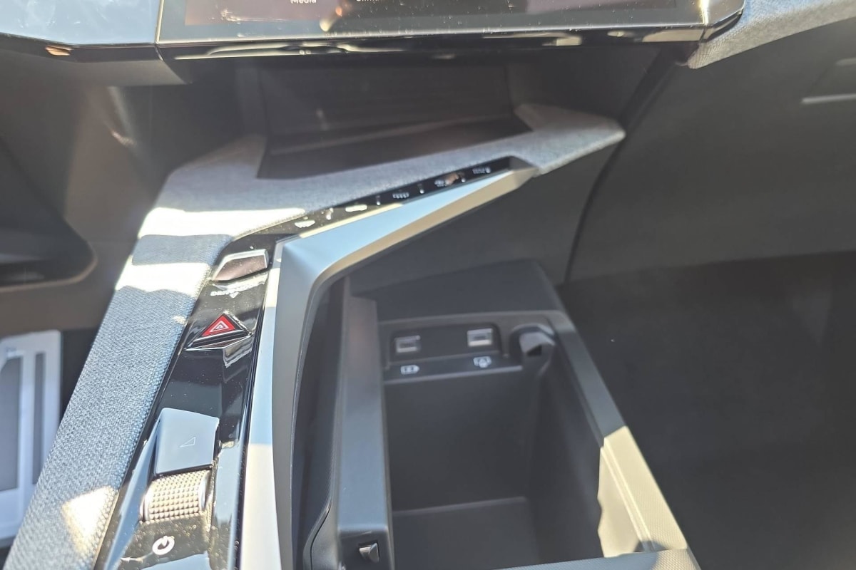 Peugeot 5008 - Image 45