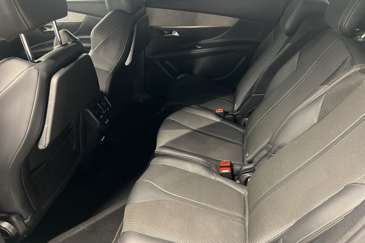 Peugeot 5008 - Image 10