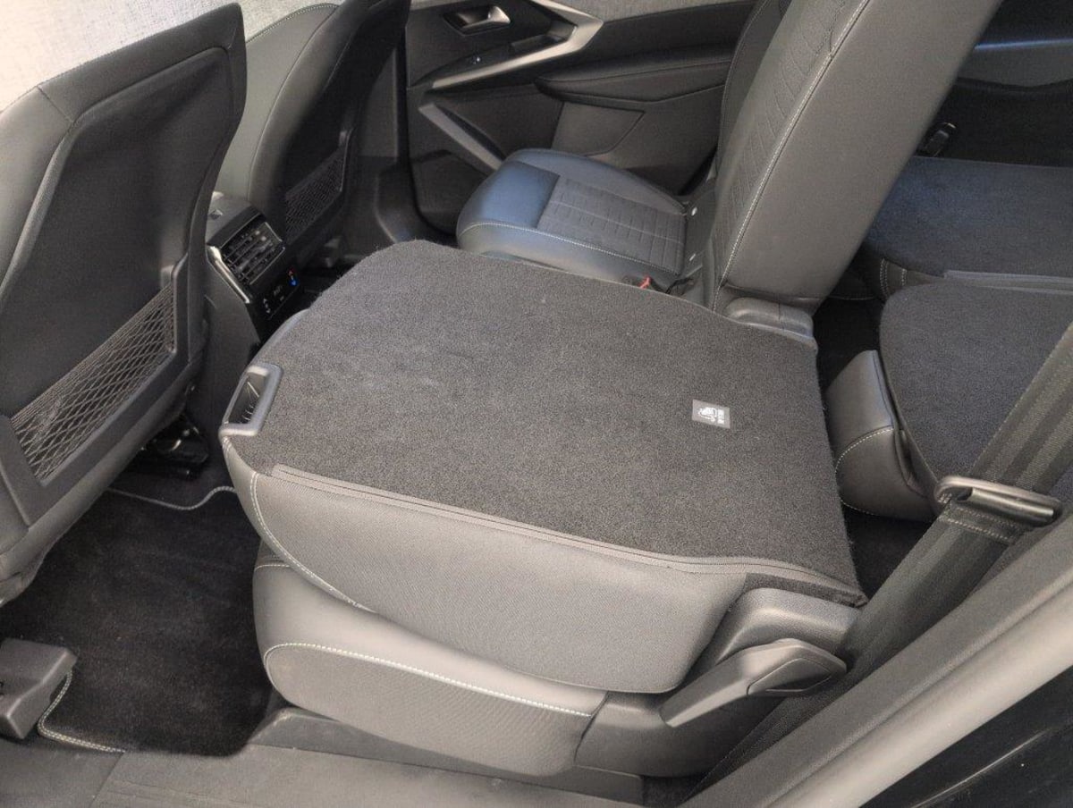 Peugeot 5008 - Image 12