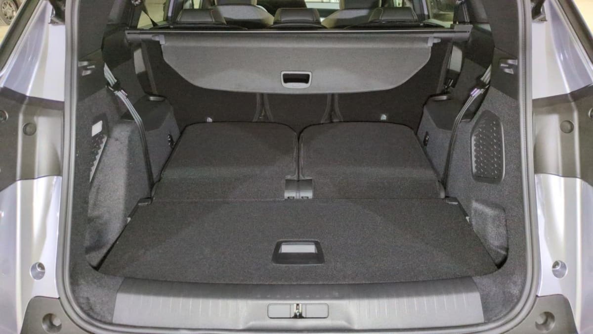 PEUGEOT 5008 HYBRID 145 CH E-DCS6 ALLURE