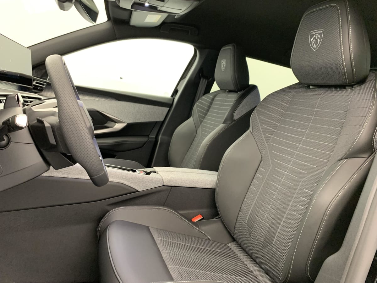 Peugeot 5008 - Image 98