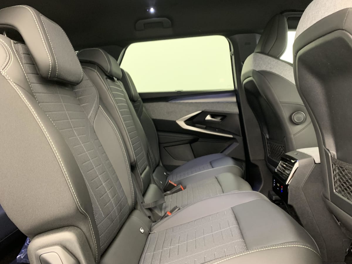 Peugeot 5008 - Image 62