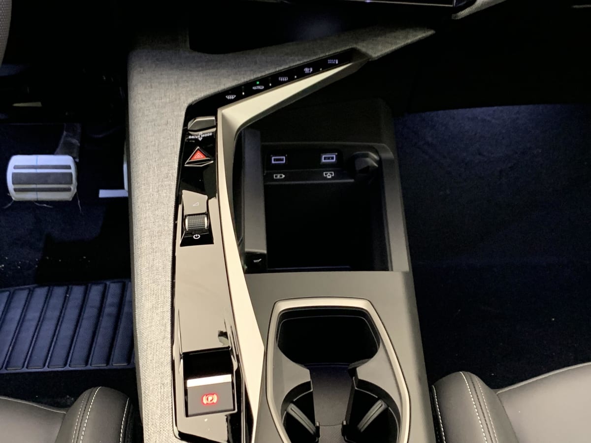 Peugeot 5008 - Image 69