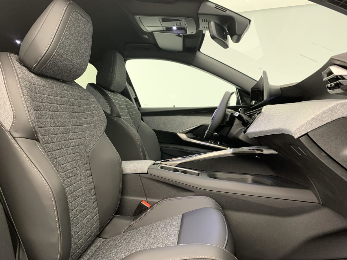 Peugeot 5008 - Image 34