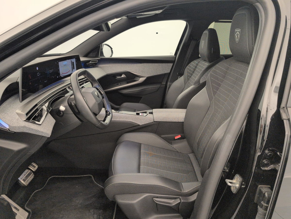 Peugeot 5008 - Image 16