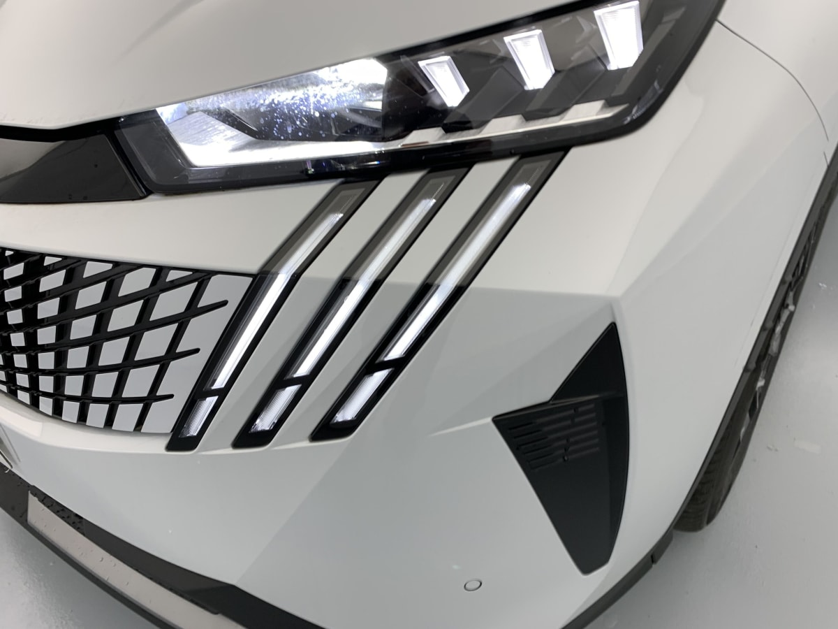 Peugeot 5008 - Image 53