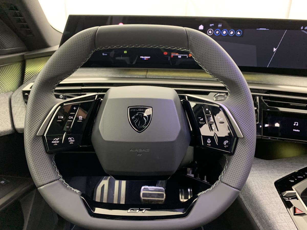 Peugeot 5008 - Image 17