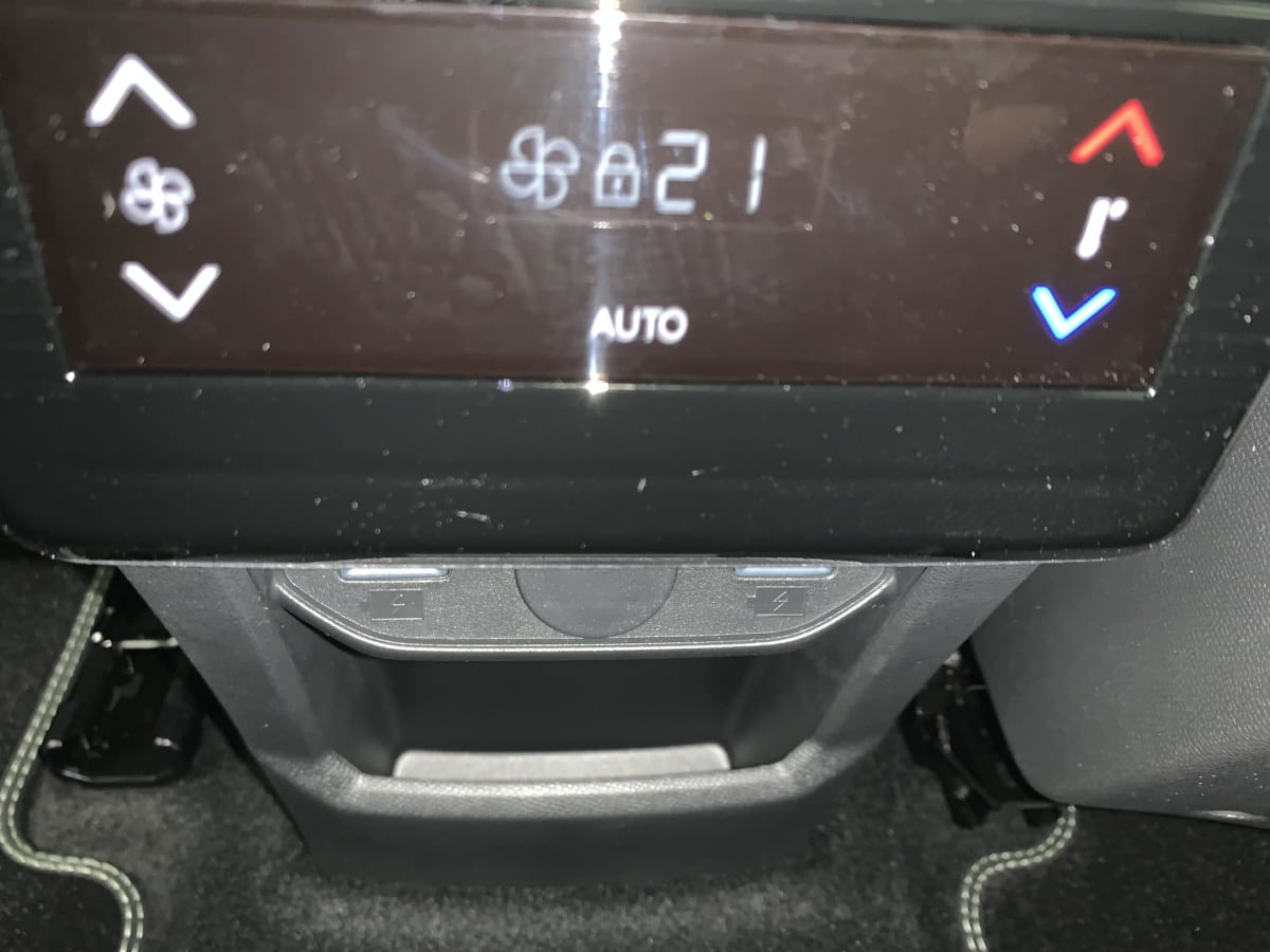 Peugeot 5008 - Image 142