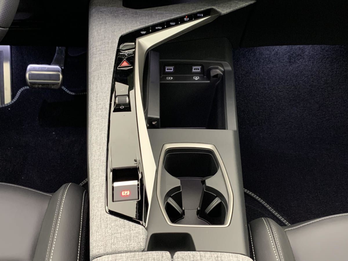 Peugeot 5008 - Image 16