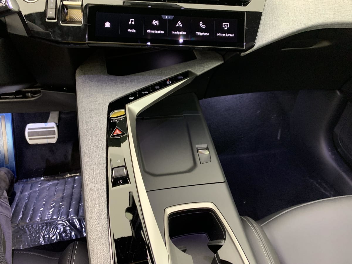 Peugeot 5008 - Image 69