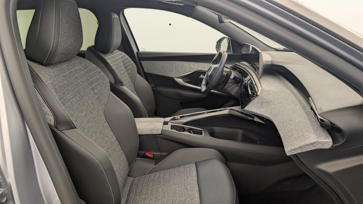 Peugeot 5008 - Image 9