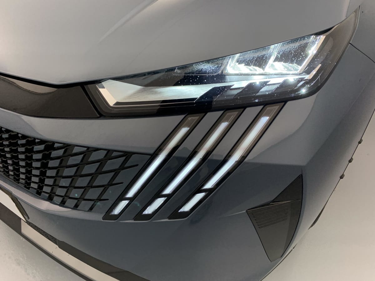 Peugeot 5008 - Image 25