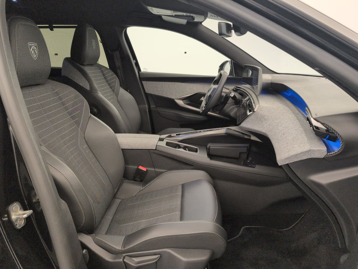 Peugeot 5008 - Image 9