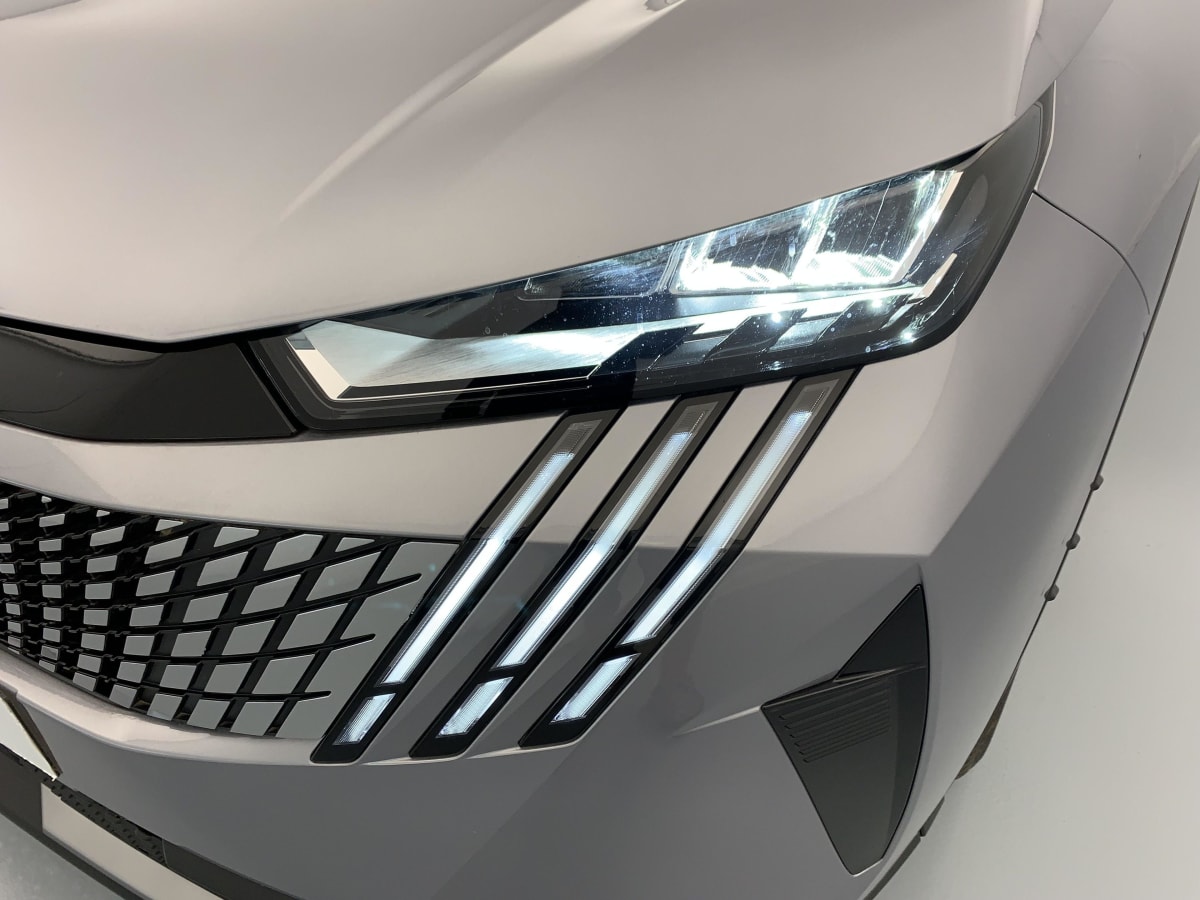 Peugeot 5008 - Image 24
