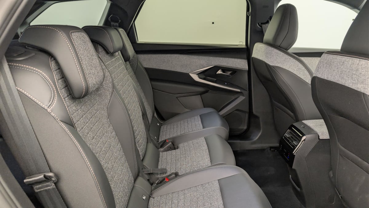 Peugeot 5008 - Image 10