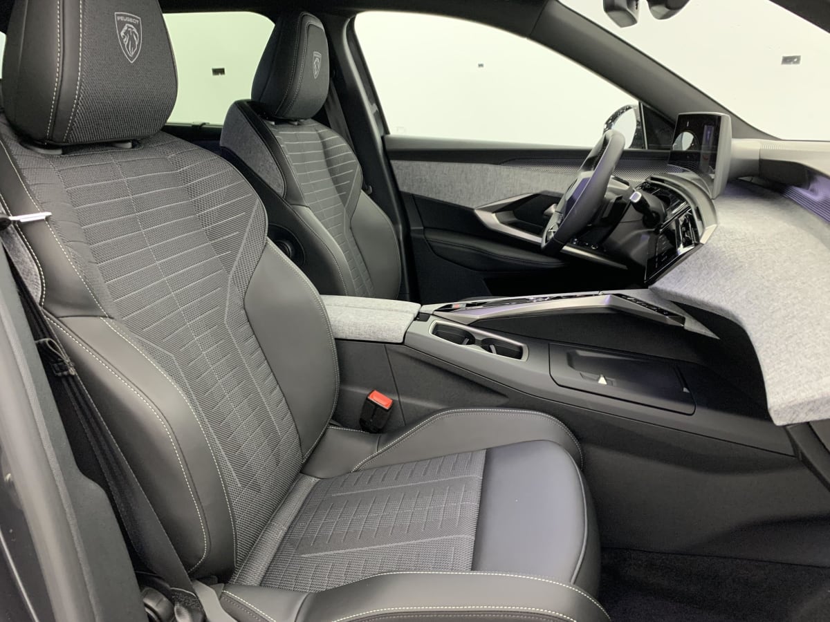 Peugeot 5008 - Image 9