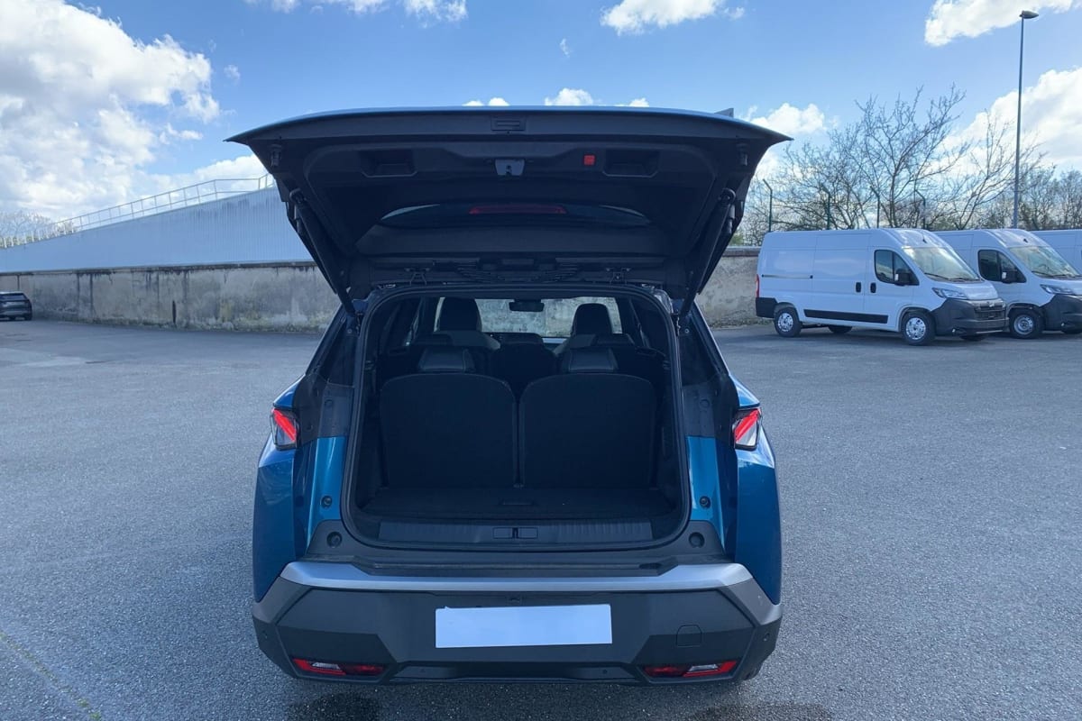 Peugeot 5008 - Image 13