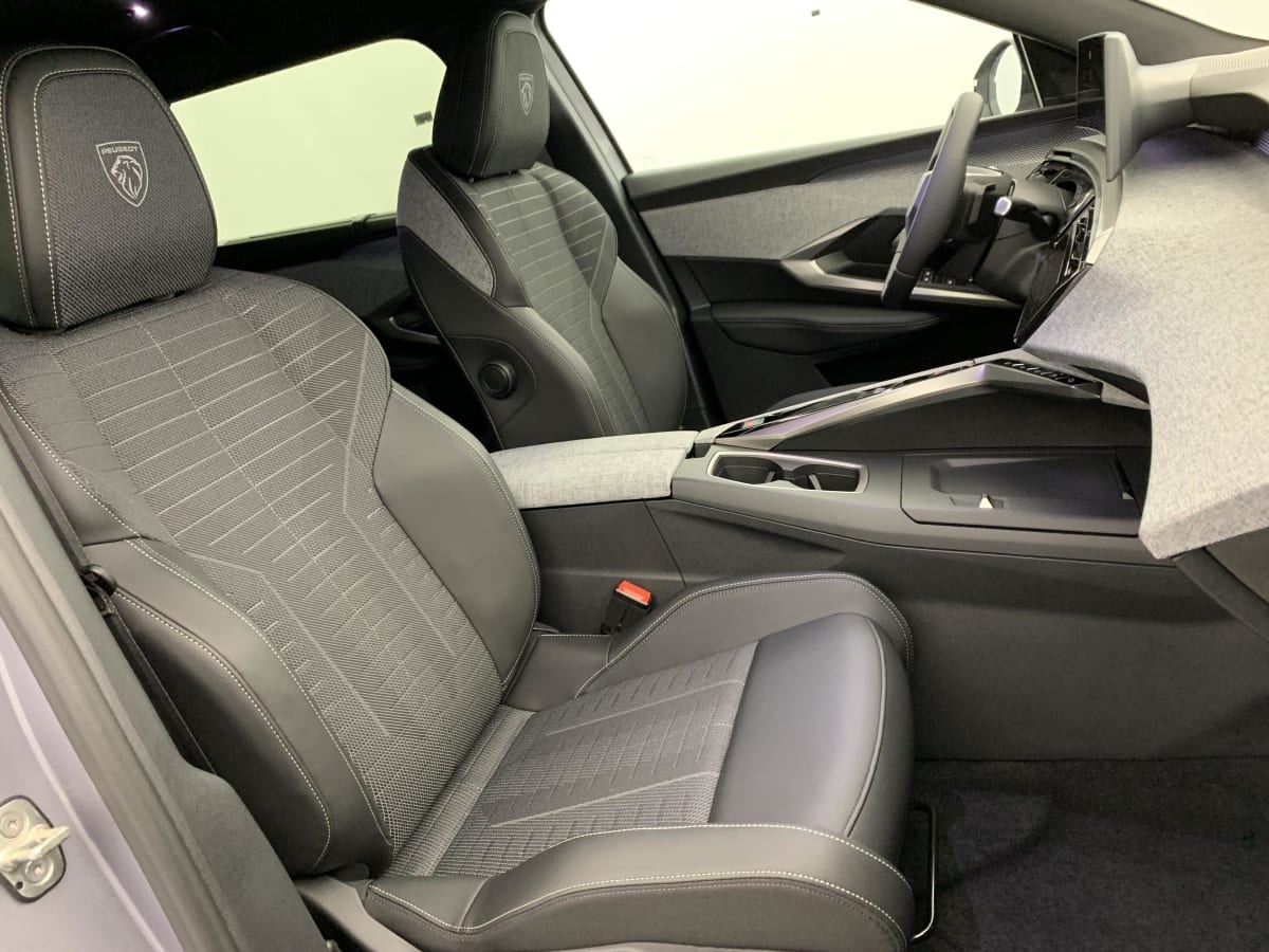 Peugeot 5008 - Image 9