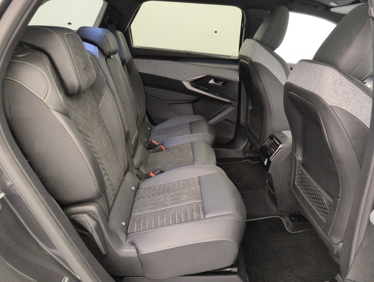 Peugeot 5008 - Image 10