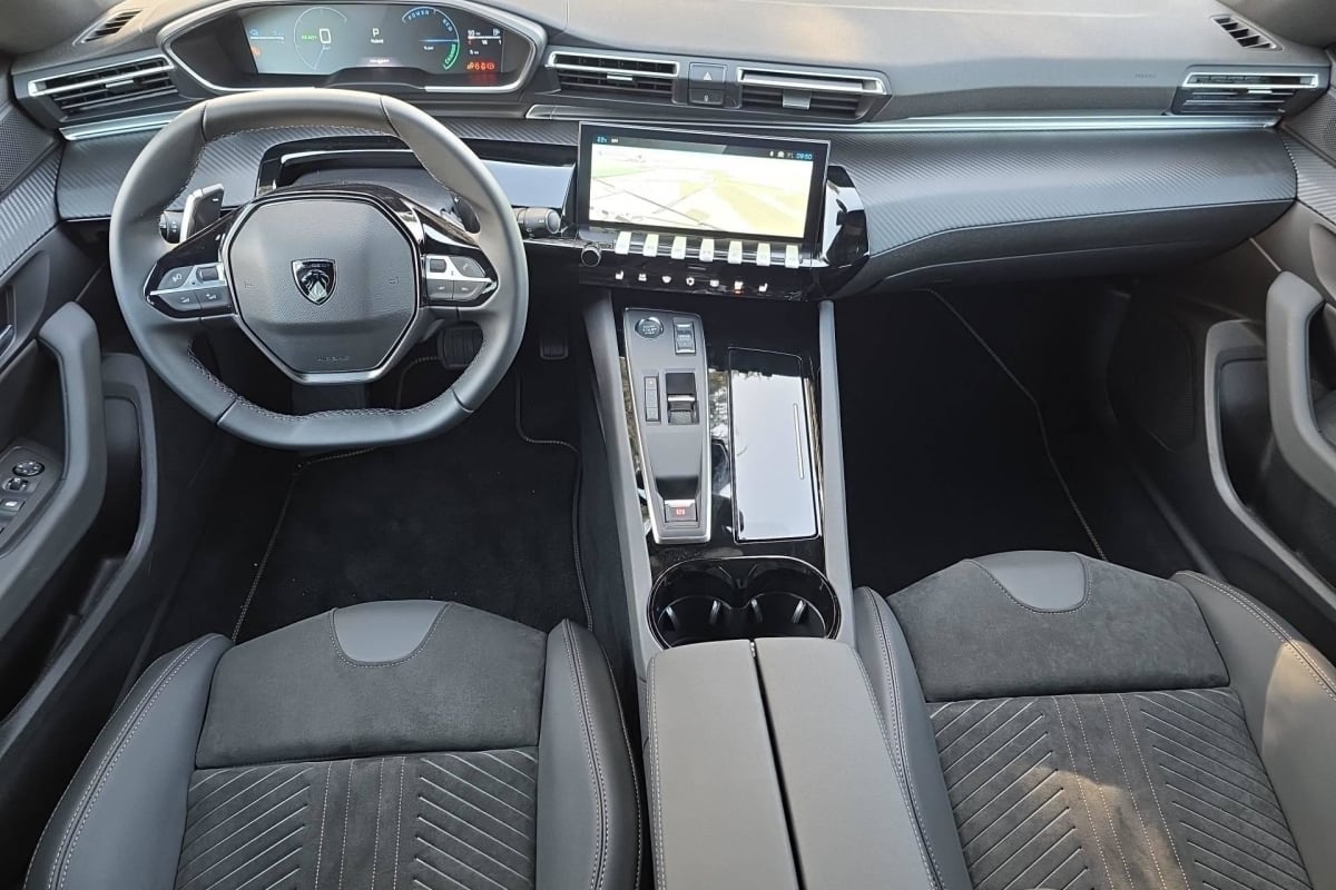 Peugeot 508 SW - Image 14