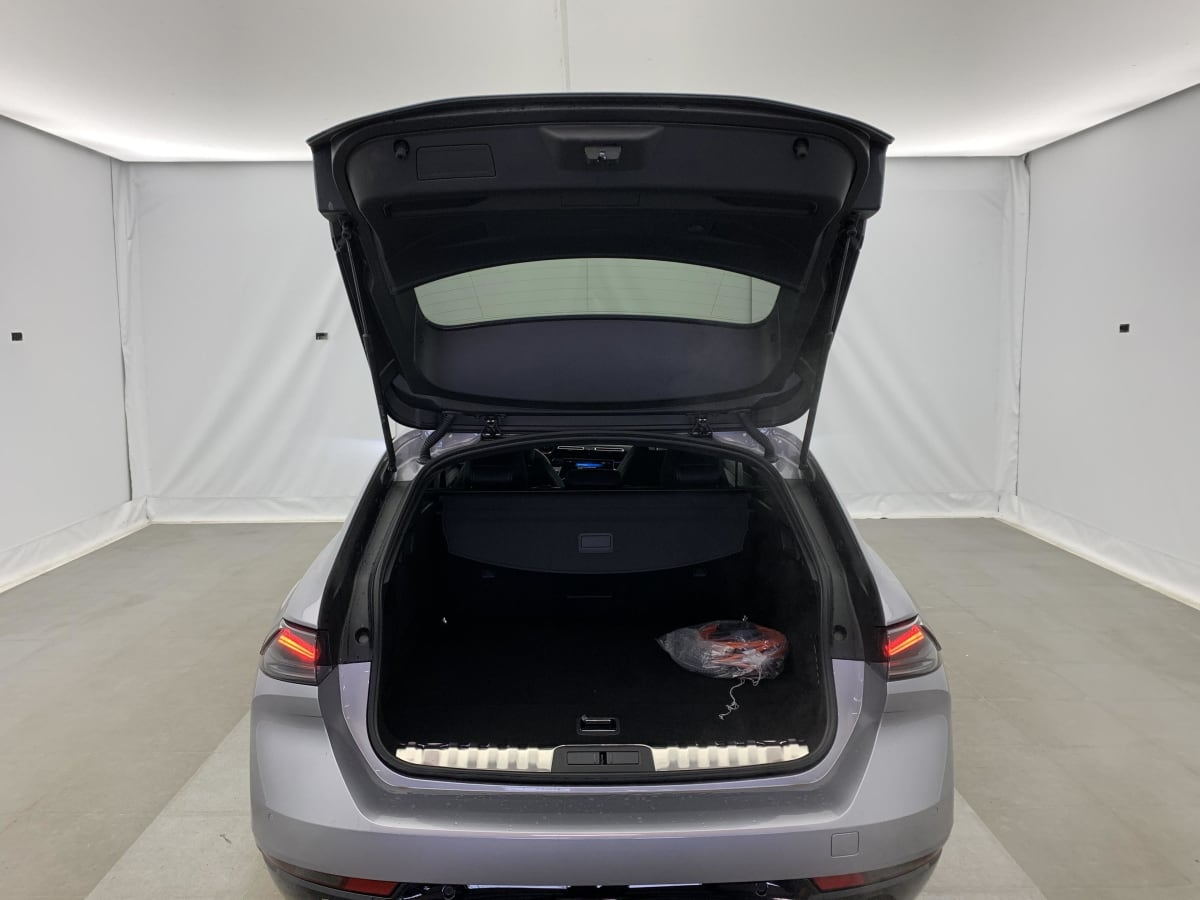Peugeot 508 SW - Image 11