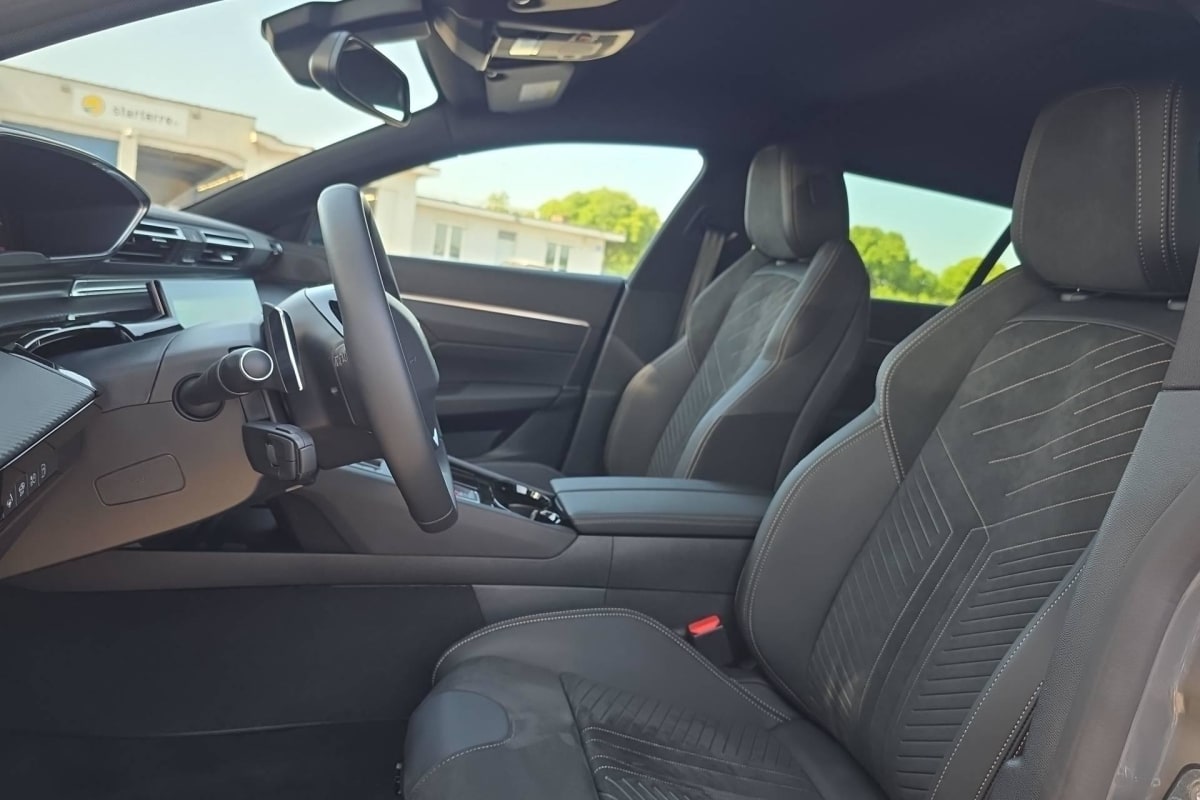 Peugeot 508 SW - Image 22