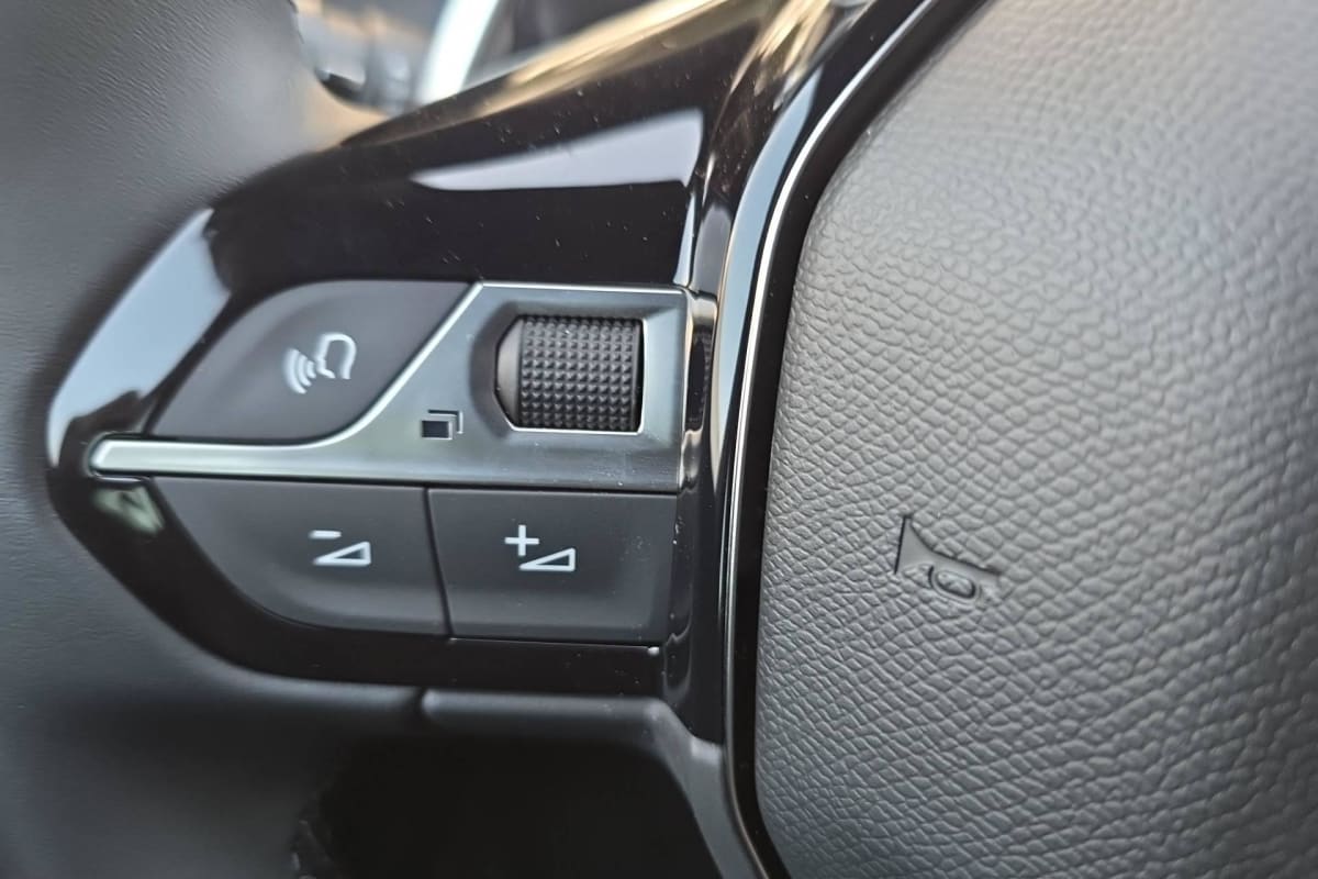 Peugeot 508 SW - Image 17