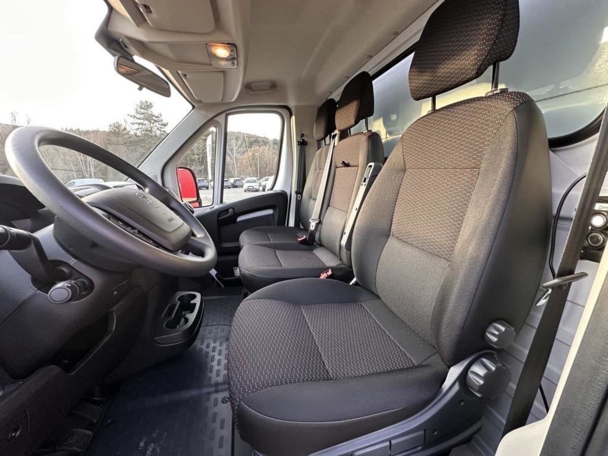 PEUGEOT BOXER CHASSIS CABINE BOXER CC 3.5 T L3 MAXI HD 140