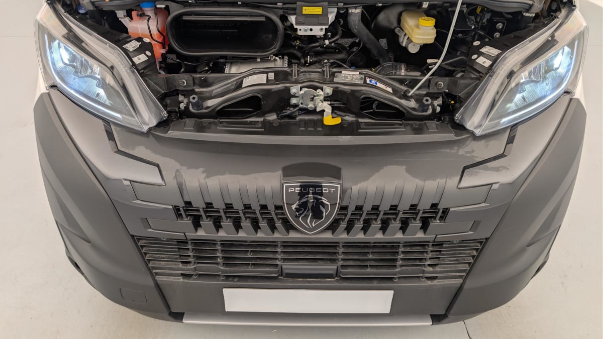 Peugeot BOXER FOURGON - Image 19