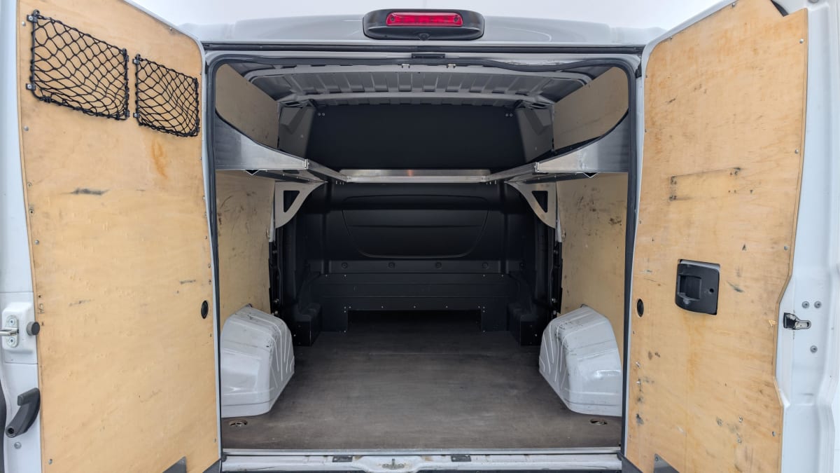 Peugeot BOXER FOURGON - Image 11