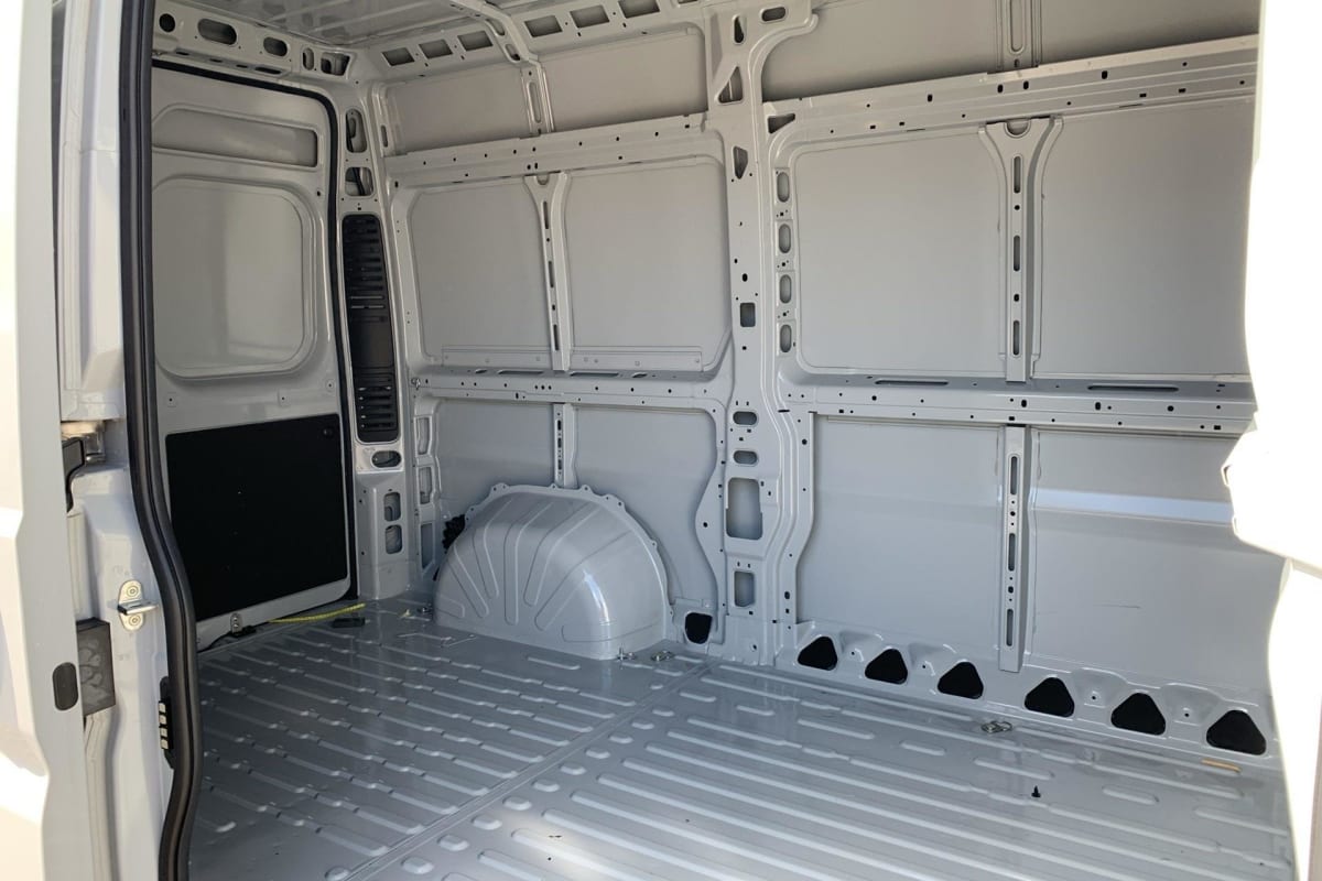 Peugeot BOXER FOURGON - Image 10