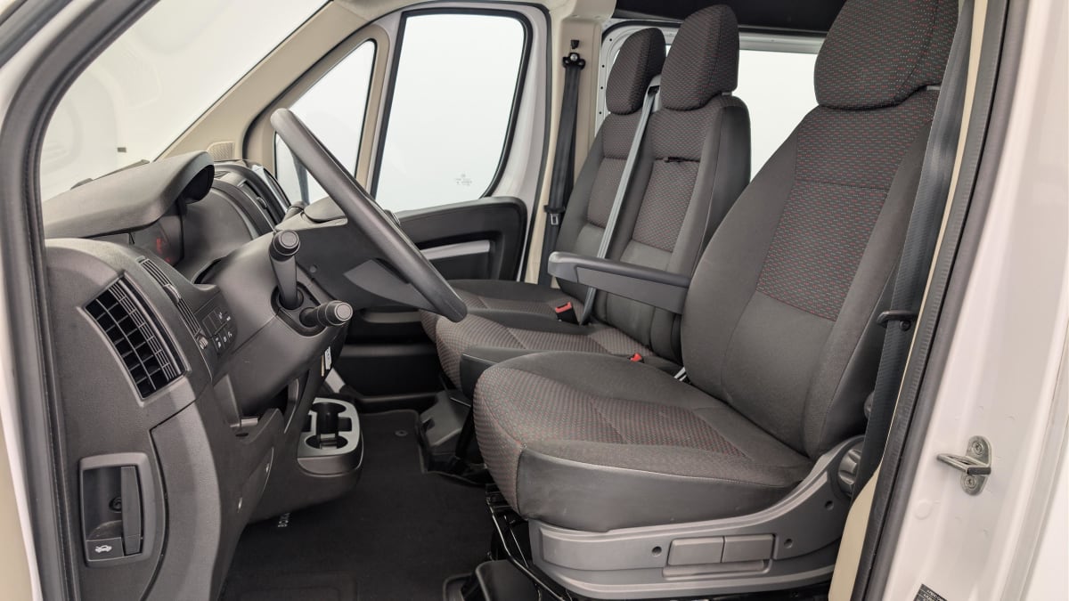 Peugeot BOXER FOURGON - Image 16