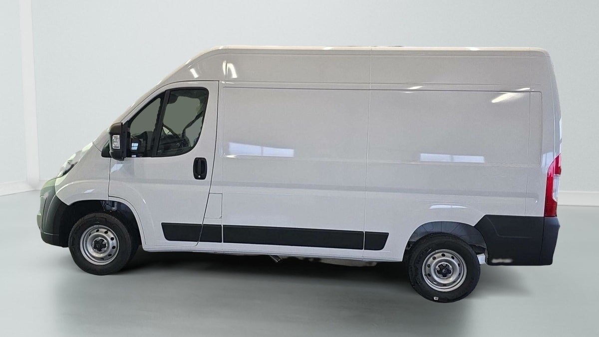 Peugeot BOXER FOURGON - Image 4
