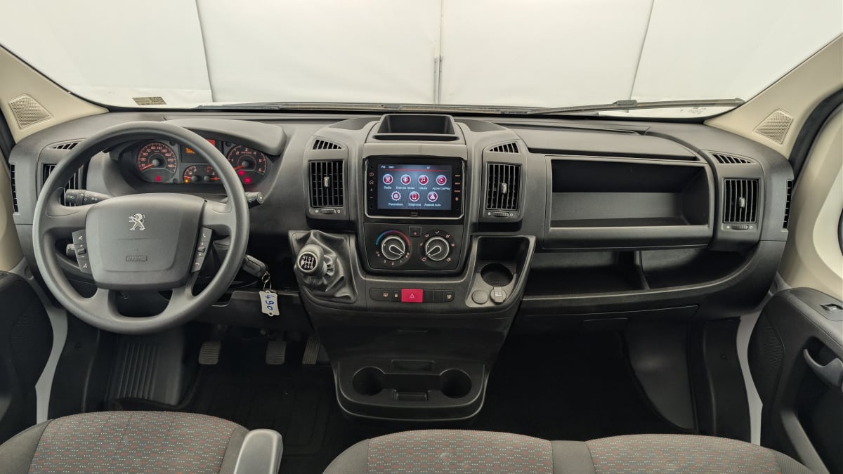 Peugeot BOXER FOURGON - Image 13
