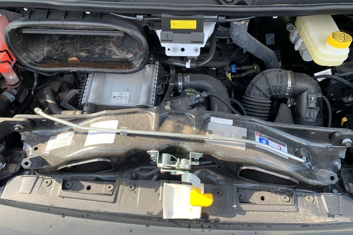 Peugeot BOXER FOURGON - Image 22