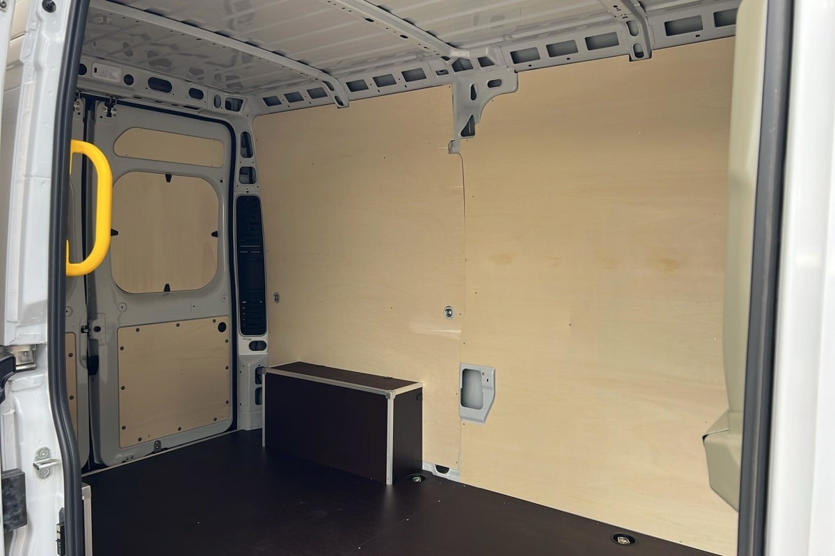 Peugeot BOXER FOURGON - Image 10