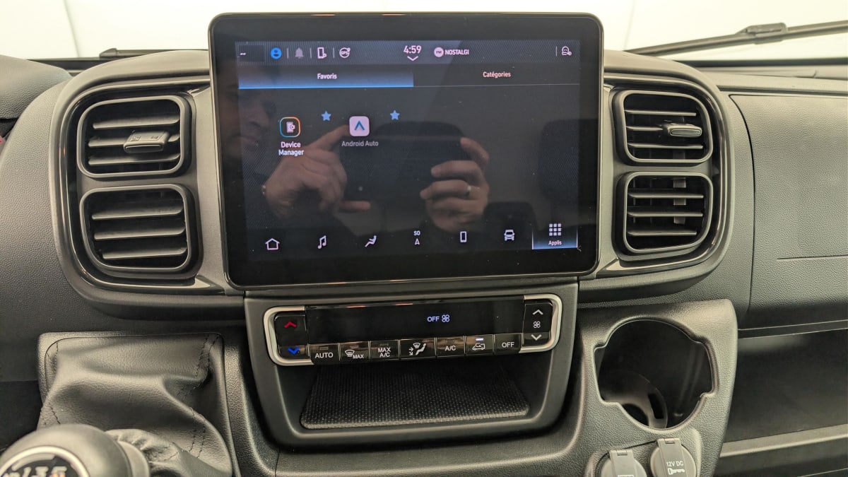 Peugeot BOXER FOURGON - Image 16