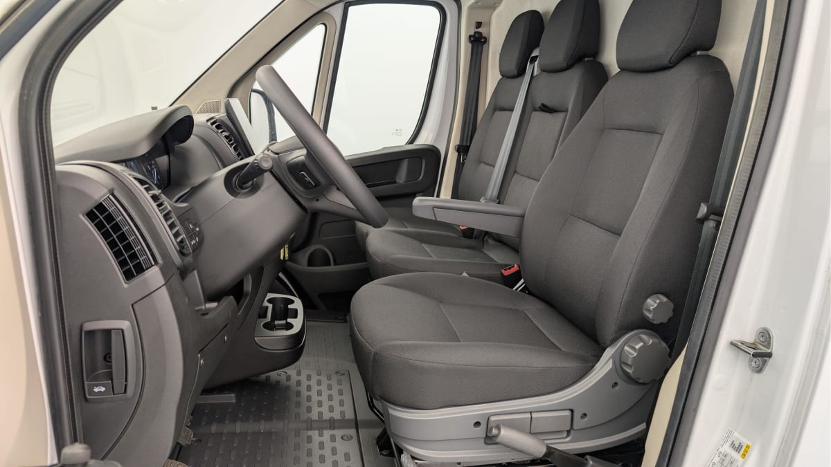 Peugeot BOXER FOURGON - Image 14