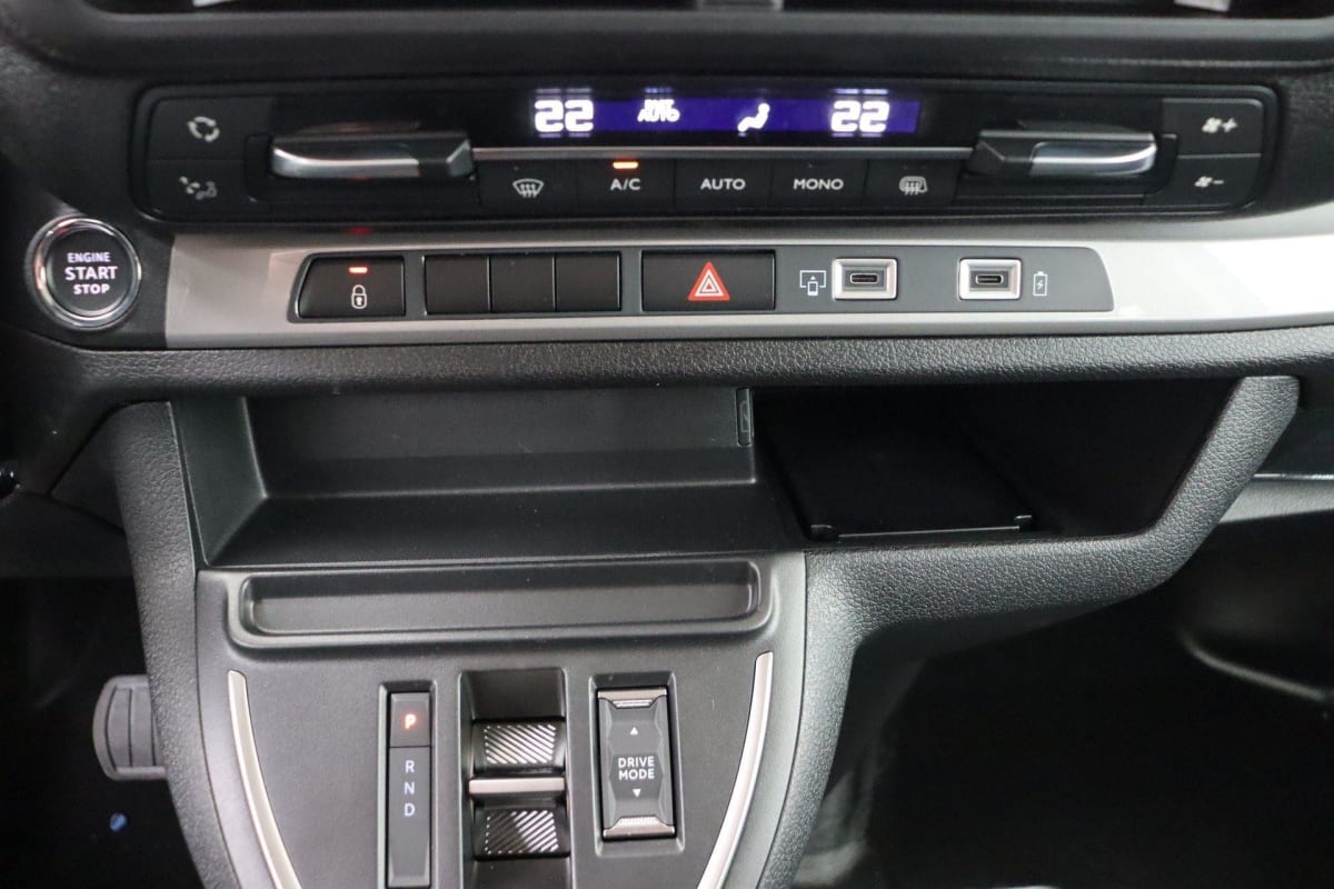 Peugeot Expert Cabine Approfondie - Image 26