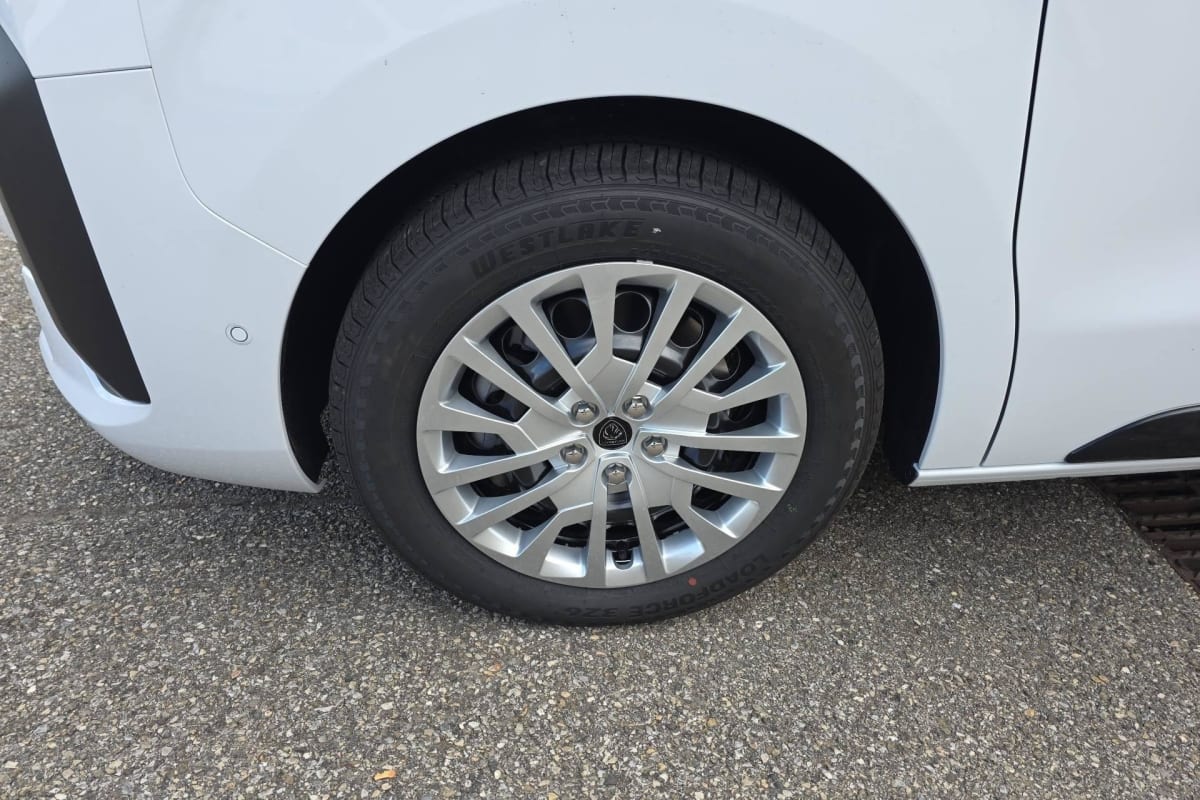 Peugeot Expert Fourgon - Image 23
