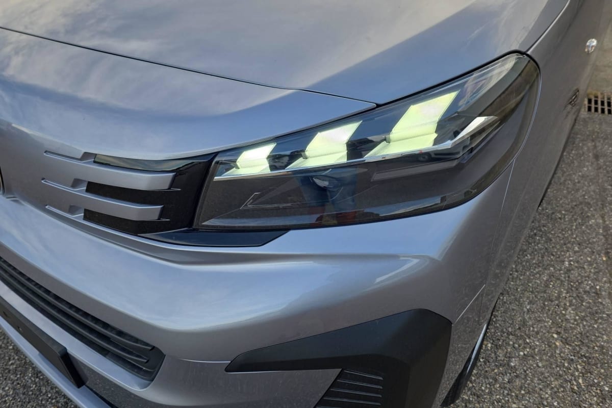 Peugeot Expert Fourgon - Image 22